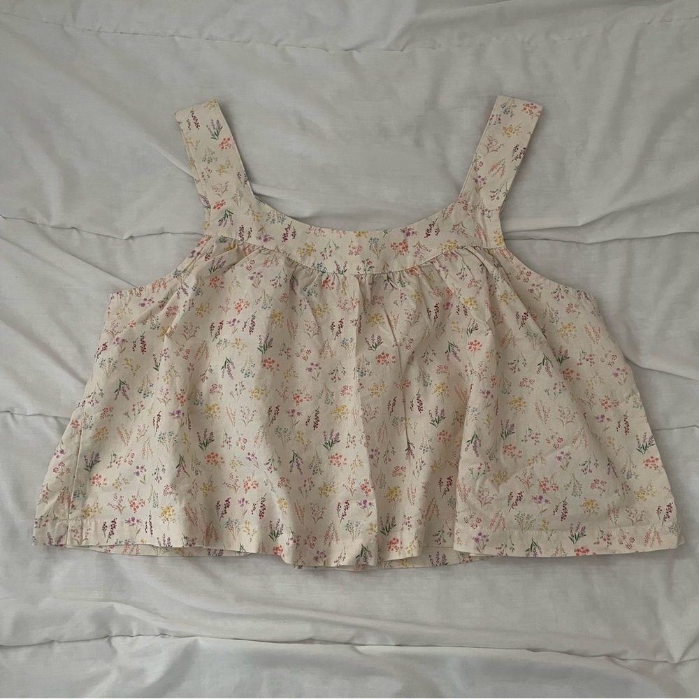 BEATON Floral Linen Crop Top